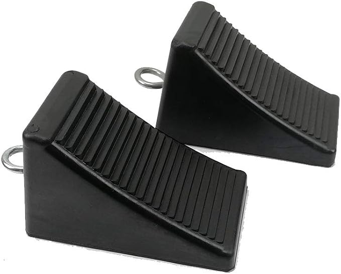 ROBLOCK Heavy-Duty Rubber Wheel Chocks - Image 8