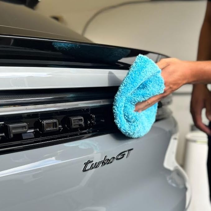 Ethos Plush 470 Microfiber Towels - Image 3