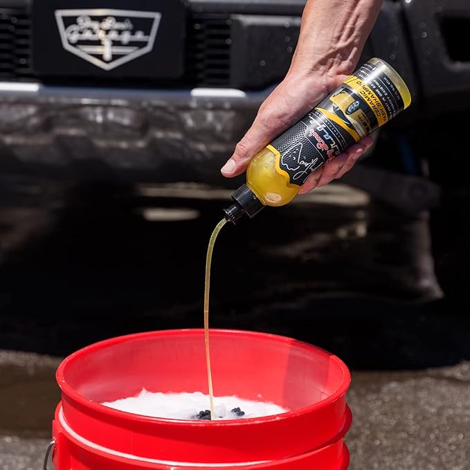 Jay Leno's Garage Ceramic Car Detailing Bucket Kit - Image 3