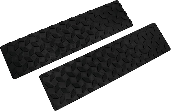 Performance Tool W1893 4-Inch x 15-1/2-Inch Diamond Tread Rubber Step Mats by PerformanceTool