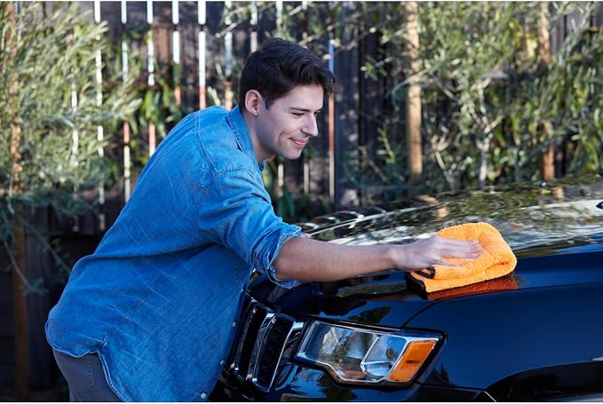 Armor All Car Buffing Towel, Microfiber Towel - Image 3