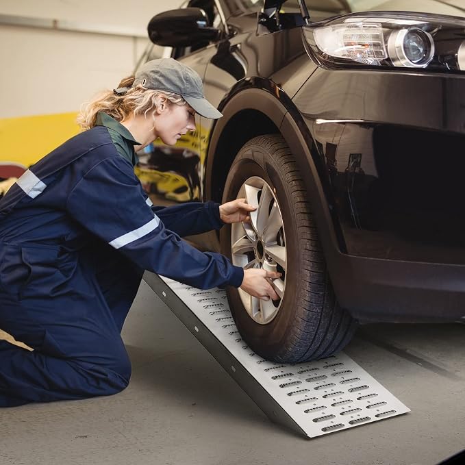 78.7" L × 8.6" W Loading Ramps for Pickup Trucks, 1500LBS Folding Truck Ramps - Image 8