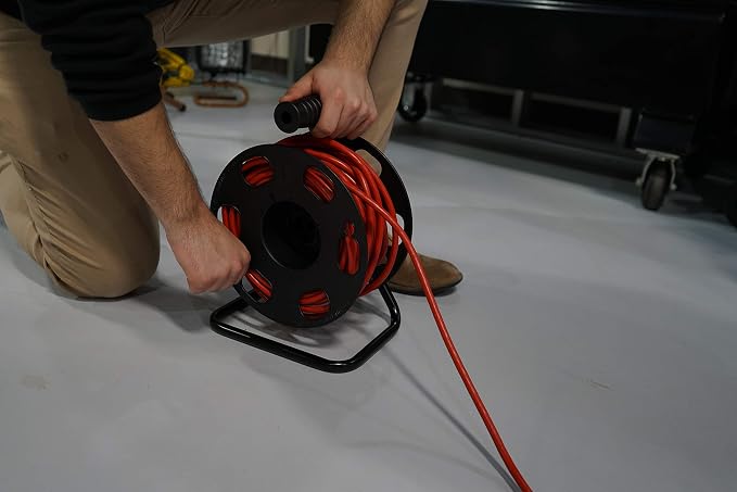 Woods Heavy Duty Metal Extension Cord Reel Stand, Holds up to 100 Ft 14/3 Cords - Image 5