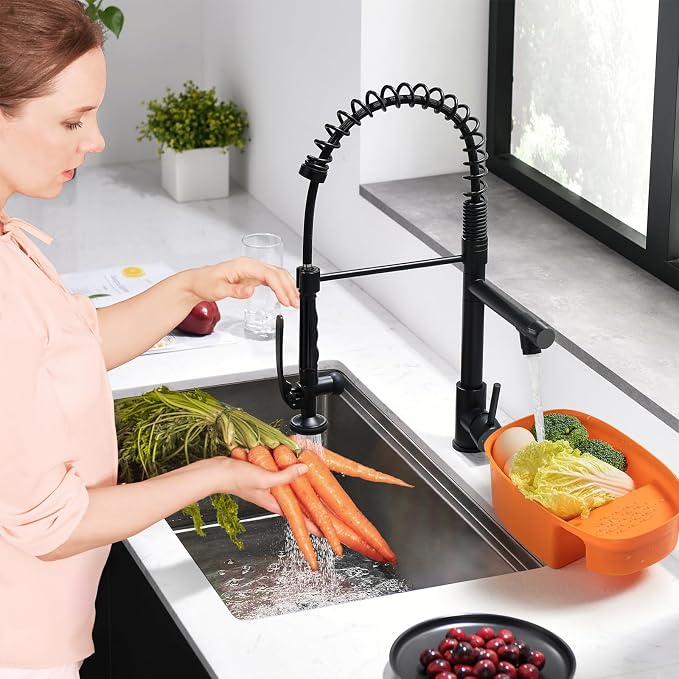 Fapully Black Kitchen Faucet, Commercial Pull Down Kitchen Sink Faucet - Image 2