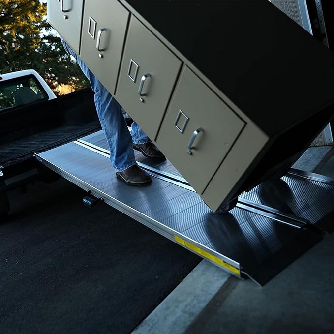EZ-ACCESS TRAVERSE Singlefold Portable Loading Ramp - Image 9