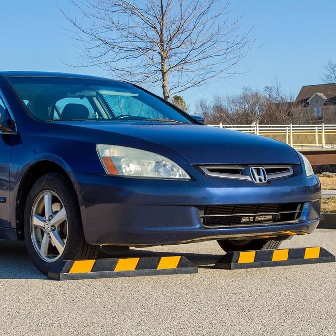 Guardian DH-PB-5 Heavy Duty Rubber Parking Curb - Image 5