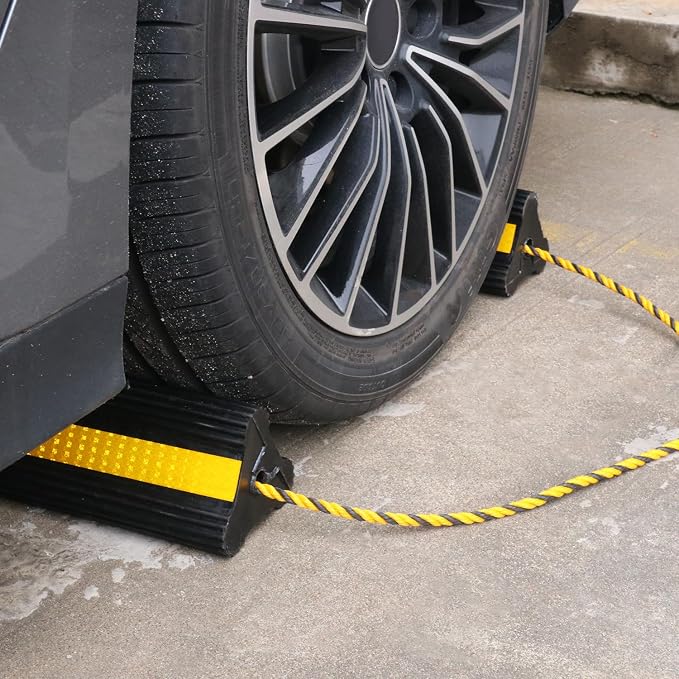 2 Pair Wheel Chocks for Travel Trailers, Rubber Tire Stopper Blocks - Image 4
