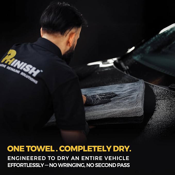The Giant Giant 24"x36" Car Drying Towel – Ultra Absorbent 1200 GSM Twisted - Image 3