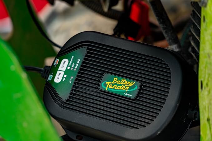 Battery Tender 5 AMP Selectable 12V / 24V Battery Charger and Maintainer - Image 3