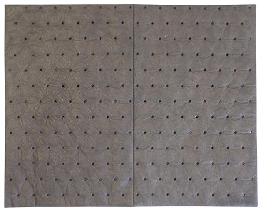 Oil-Dri L91003 15" W x 19" L Universal Light Weight Perforated Pad, 200 Mats/Box - Image 4