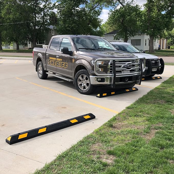 SmartSign Rubber Parking Curb - Image 5