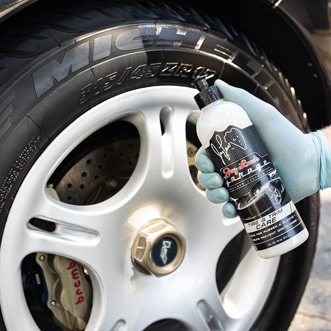 Jay Leno's Garage Basic Car Detailing Bucket Kit - Image 7