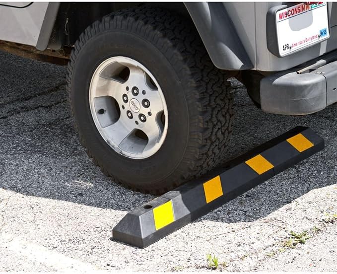 Guardian 4' Rubber Parking Curb - Image 6