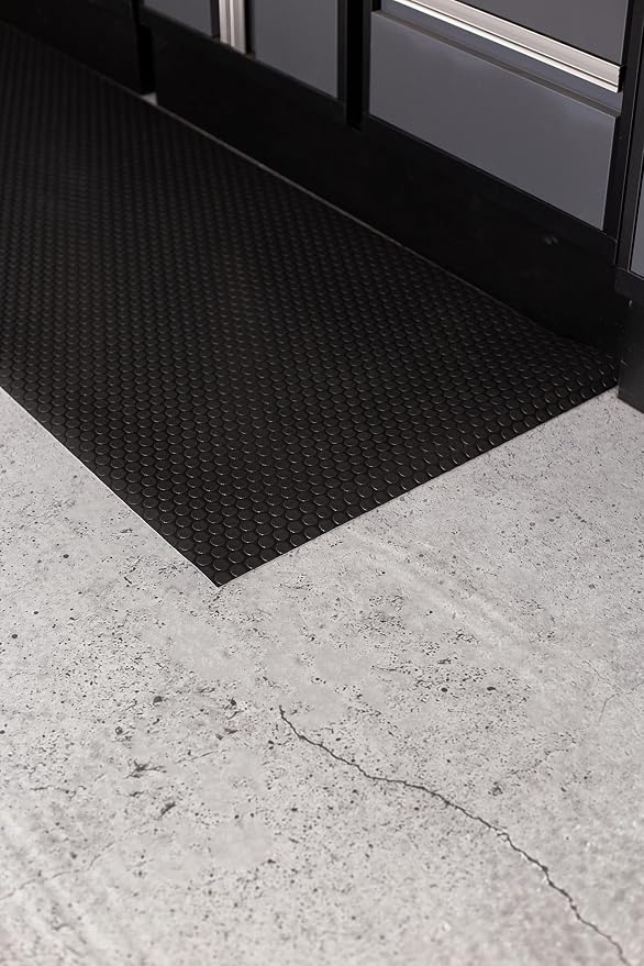 G-Floor Performance Vinyl Garage Runner Small Coin Pattern - Image 3