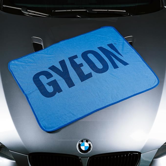 Gyeon Silk Dryer – Ultra Soft Microfiber Car Drying Towel, Super Absorbent - Image 9