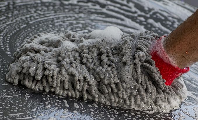 MOTHERS Premium Chenille Car Wash Mitt, Scratch and Lint Free, 2 Pack - Image 3